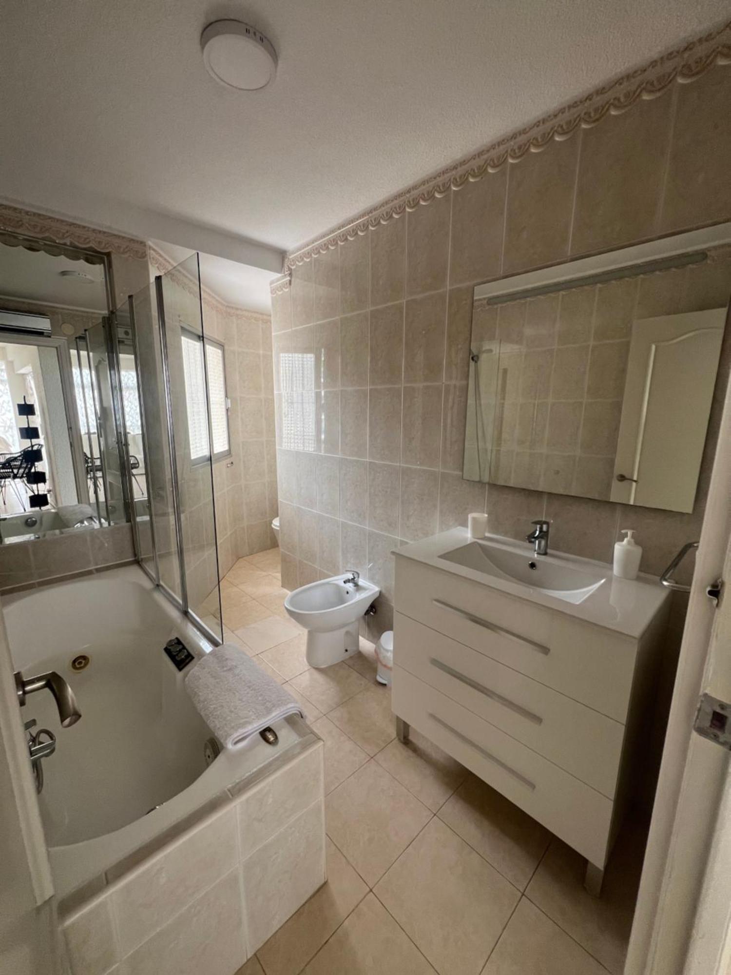 La Torre Sol Y Playa Apartment Benidorm Luaran gambar